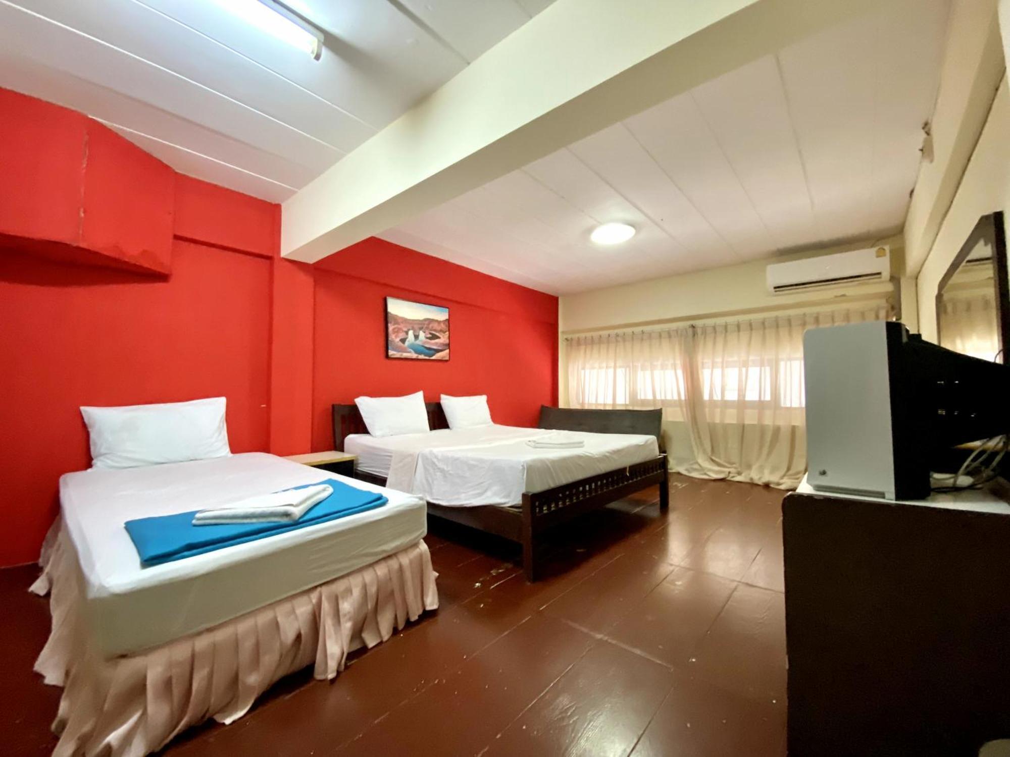 Patong Adventure Hostel 外观 照片